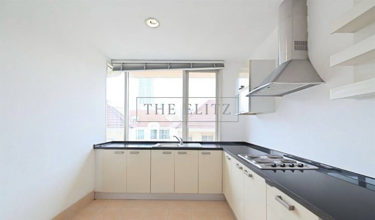 For RentCondoSukhumvit, Asoke, Thonglor : 💥 Condo for rent, Hampton Thonglor 10, good price, high floor, beautiful view 💯 Convenient transportation, near BTS-Thonglor 🚄