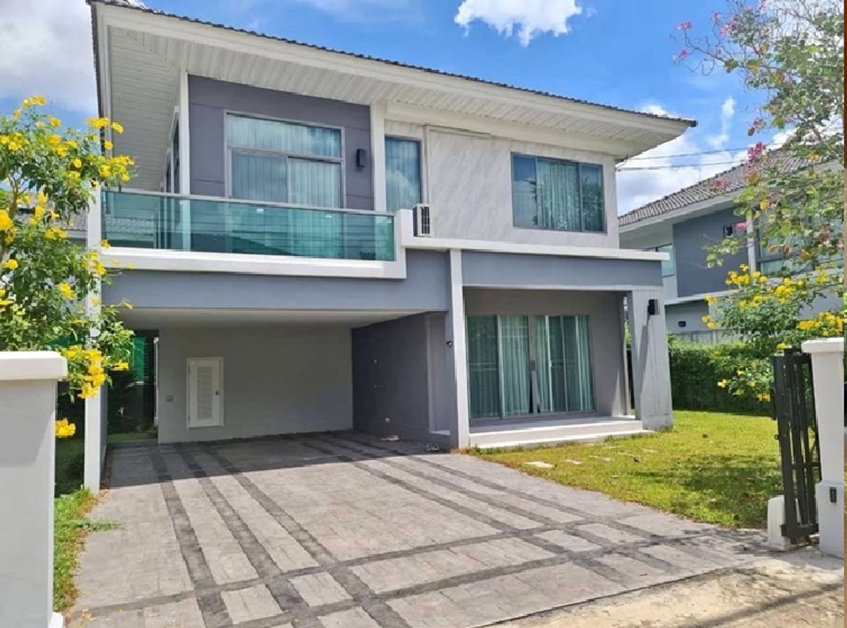 For RentHouseLadkrabang, Suwannaphum Airport : For Rent 3-storey detached house for rent, Nirvana Absolute Krungthep Kreetha project / Nirvana ABSOLUTE / with a large garden area / very beautiful house / fully furnished / Chinese Welcome