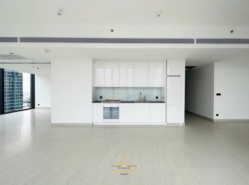 ขายคอนโดสาทร นราธิวาส : 🔥🔥 𝙁𝙊𝙍 𝙎𝘼𝙇𝙀 : 𝐓𝐚𝐢𝐭 𝐒𝐚𝐭𝐡𝐨𝐫𝐧 𝟏𝟐 , 𝙁𝙪𝙡𝙡𝙮 𝙁𝙞𝙩𝙩𝙚𝙙 ,  𝟐 𝘽𝙚𝙙  𝟐 𝘽𝙖𝙩𝙝, 𝟐𝟑𝟗 𝐬𝐪.𝐦., 𝙋𝙧𝙞𝙘𝙚 𝟖𝟑.𝟔 𝙈𝘽  ติดต่อคุณณัฐ 𝟎𝟗𝟓𝟗𝟒𝟏𝟓𝟗𝟗𝟗