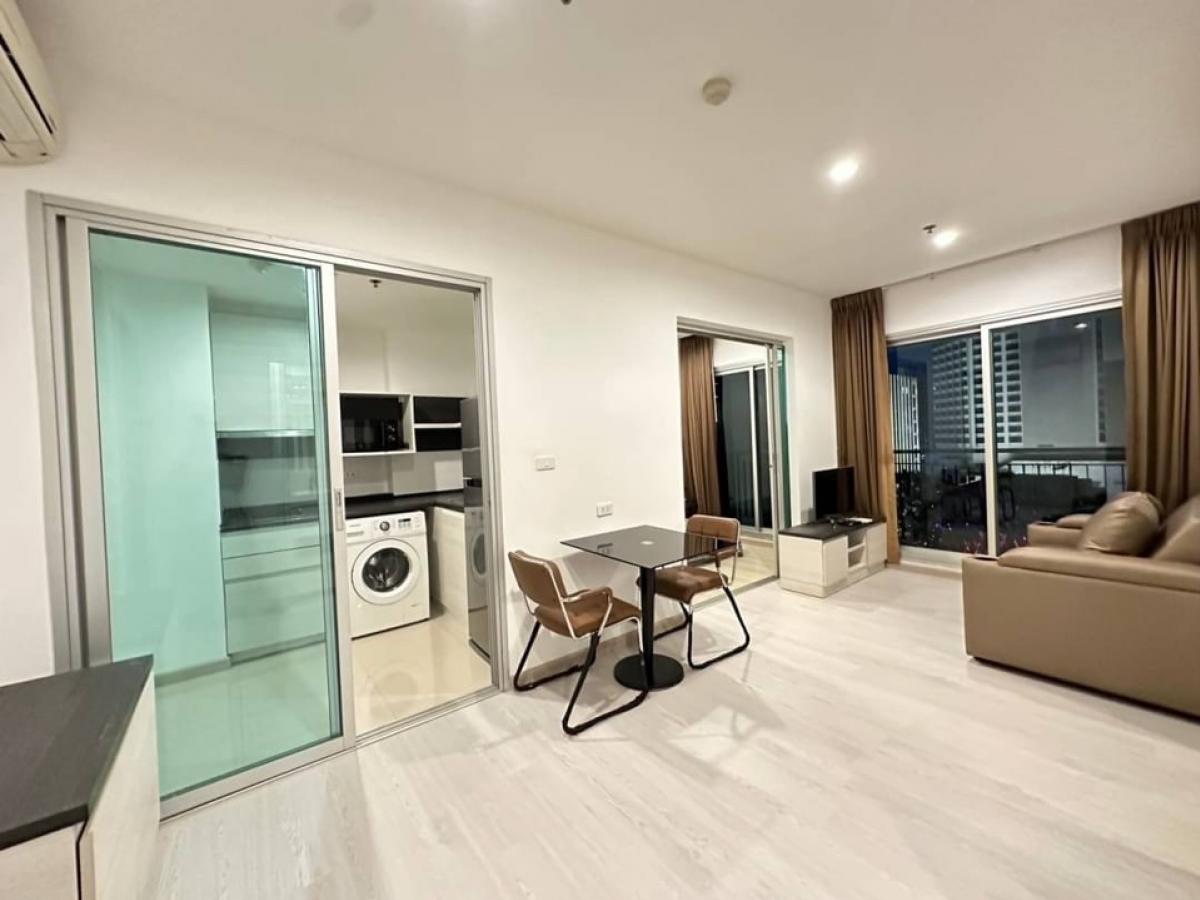ให้เช่าคอนโดรัชดา ห้วยขวาง : ให้เช่า Life ratchadapisek  Condo 2ห้องนอน 1ห้องน้ำ 20,000 บาท