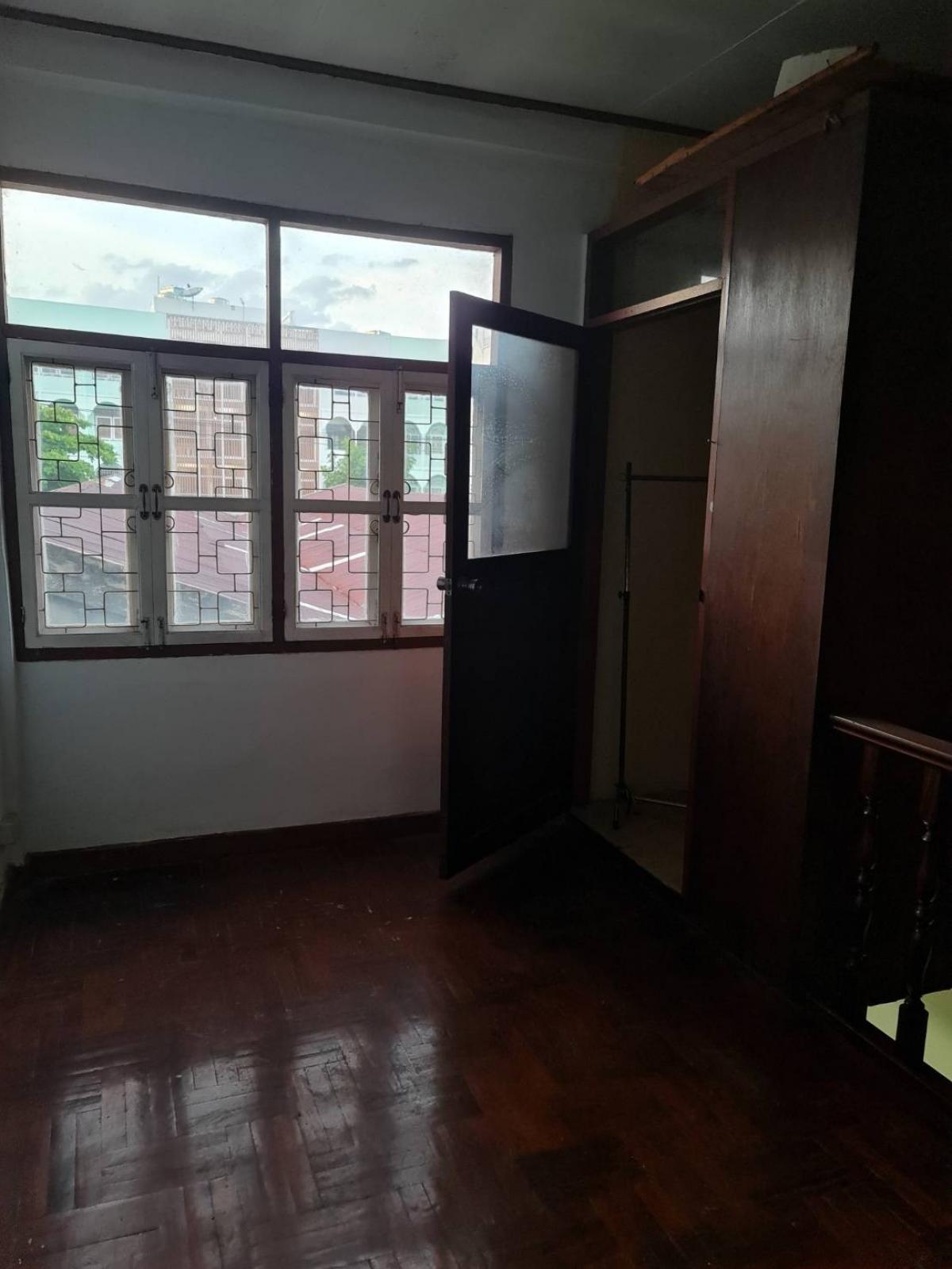 For RentTownhomeSathorn, Narathiwat : Townhouse for rent, Sathorn, Chan Road 24, price 12,000