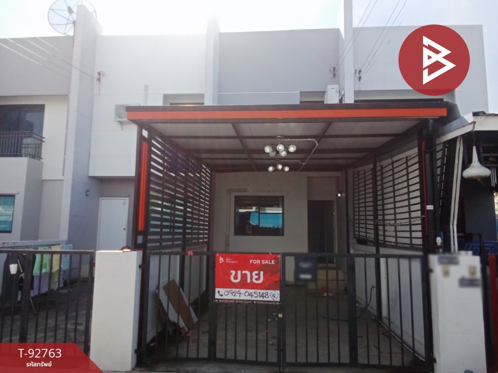 For SaleTownhomeSamut Prakan,Samrong : Townhouse for sale, The Ozone Village, Theparak-Bang Bo, Samut Prakan, ready to move in