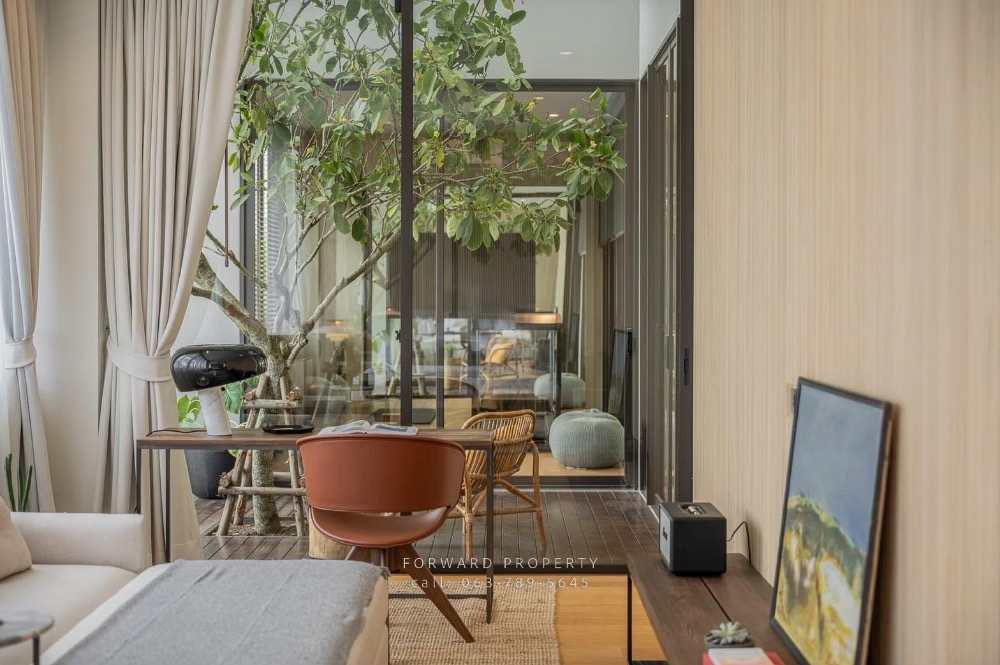 ขายบ้านลาดพร้าว เซ็นทรัลลาดพร้าว : ขายบ้านเดี่ยว 3 ชั้น วิภาวดี-จตุจักร เซ็นทรัลลาดพร้าว หลังการบินไทย 100.7 ตร.ว. 85 ล้านบาท