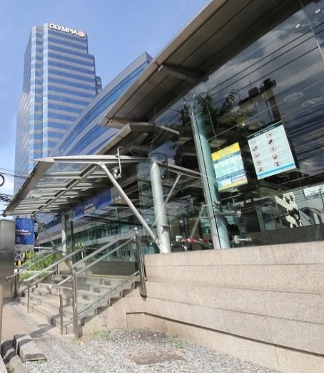 For RentOfficeRatchadapisek, Huaikwang, Suttisan : Office area for rent at Ratchadaphisek Olympia Thai Tower Olympia Thai Tower, 21st floor, 229 sqm.178,620 baht/month 