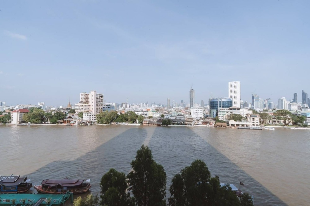 For SaleCondoWongwianyai, Charoennakor : Banyan Tree Residence Bangkok Banyan Tree Residence Riverside Bangkok, 2-bedroom riverfront condo, River front Unit 160 sq.m., price 40.90 million baht*