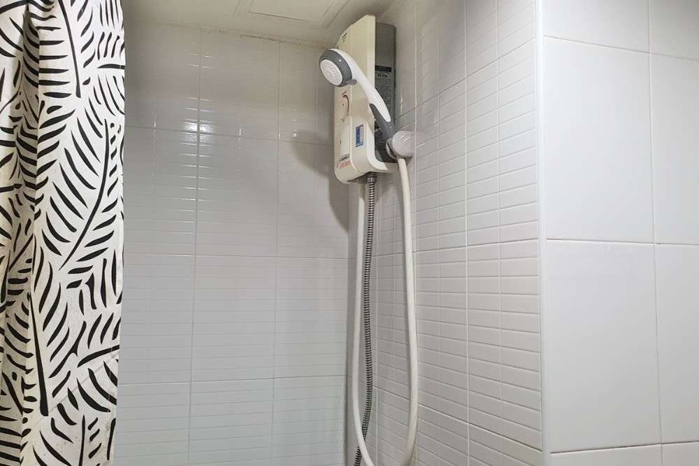 ขายคอนโดเกษตร นวมินทร์ ลาดปลาเค้า : S-LPRL104 ขายคอนโด ลุมพินีทาวน์ รามอินทรา-ลาดปลาเค้าเฟส1, ตึก-B1 ชั้น 6 ทิศตะวันออก 2นอน 2น้ำ 2.7 ล้าน 064-959-8900