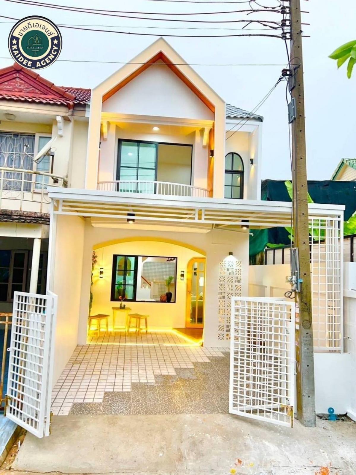ขายทาวน์โฮมนนทบุรี บางใหญ่ บางบัวทอง : หมู่บ้านสิรารมย์ ถ.บ้านกล้วย-ไทรน้อย ตำบลพิมลราช บางบัวทอง นนทบุรี ใกล้เซ็นทรัลเวสเกต ใกล้รถไฟฟ้าสายสีม่วง ตลาดบางใหญ่ ใกล้วัดลาดปลาดุก ถนนกาญจนาภิเษก