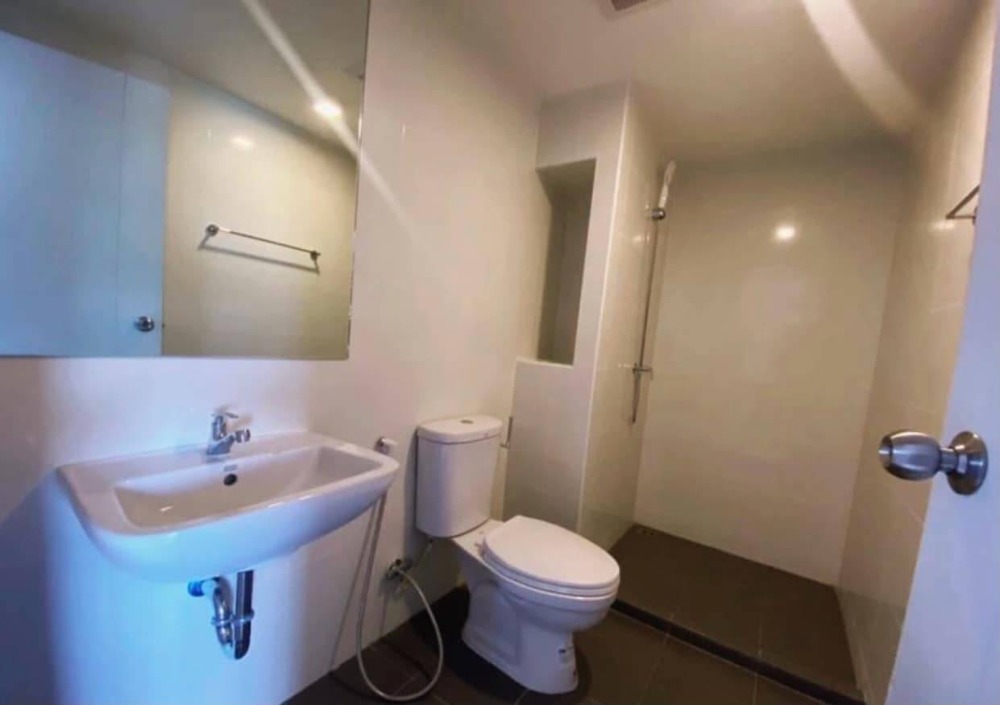 ขายคอนโดสมุทรปราการ สำโรง : S-NTHP103 ขาย คอนโด น็อตติ้งฮิลล์ สุขุมวิท แพรกษา ชั้น30 วิวเมือง 23.57ตรม. 1นอน 1น้ำ 1.9 ล้าน 064-959-8900