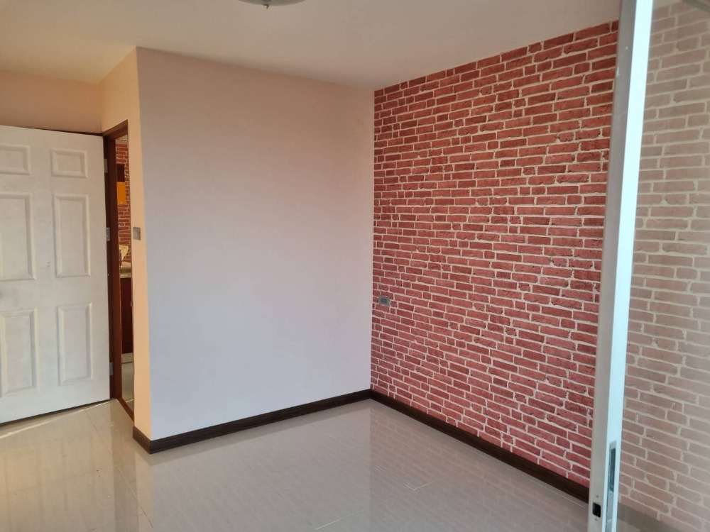 ขายคอนโดโชคชัย4 ลาดพร้าว71 : S-AKLP102 ขาย คอนโด อัสสกาญจน์ เพลส ลาดพร้าว 85 ชั้น8 วิวเมือง 49.35ตรม. 1นอน 1น้ำ 2.88 ล้าน 064-959-8900