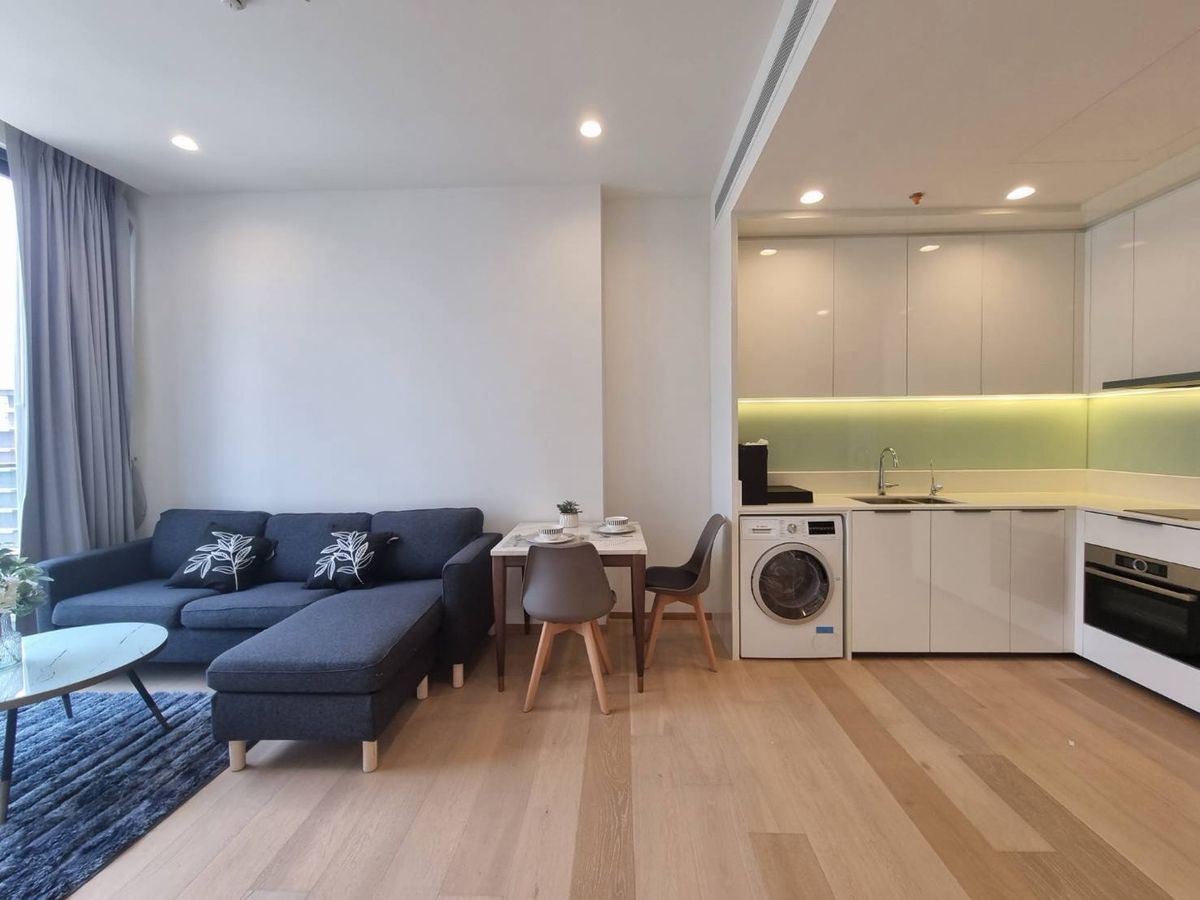 For RentCondoSathorn, Narathiwat : New condo, next to BTS! Anil Sathorn 12, 1 bedroom, 46 sq m., price 40k/mo. Interested, contact 065-242-6835, Ms. Gift.
