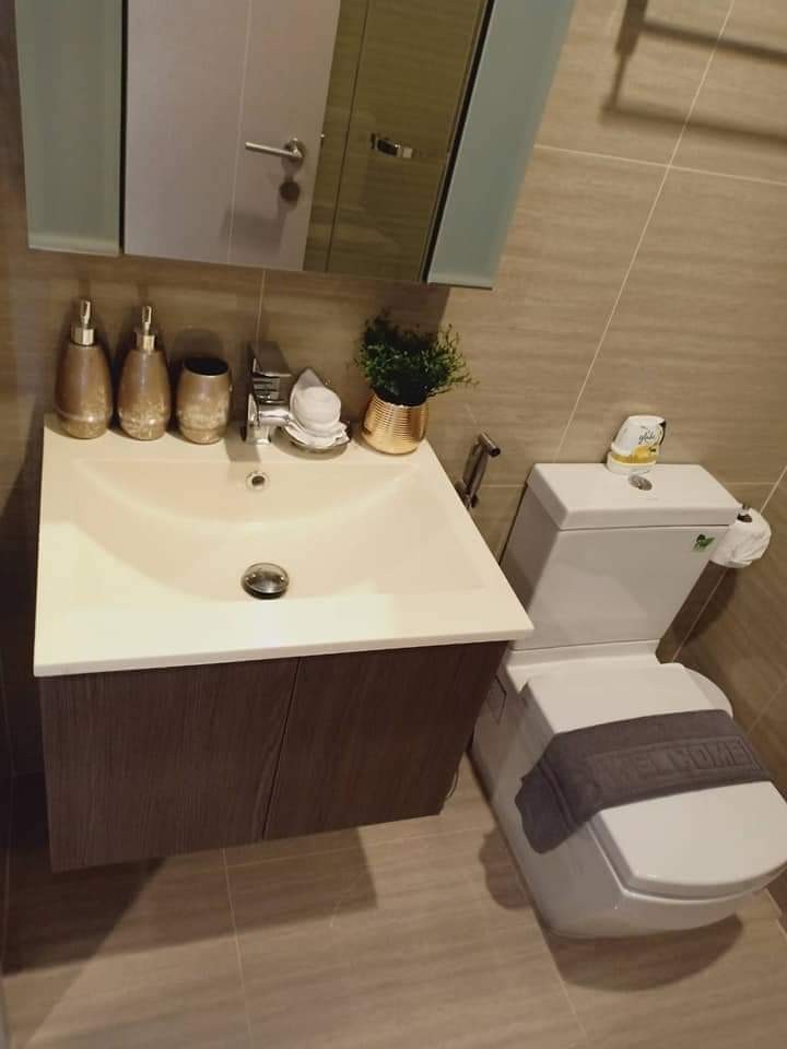 ขายคอนโดพระราม 9 เพชรบุรีตัดใหม่ RCA : S-LAS127 ขาย คอนโด เดอะไลน์ อโศกรัชดา ชั้น28 วิวเมือง 34.84ตรม. 1นอน 1น้ำ 6.5 ล้าน 064-959-8900