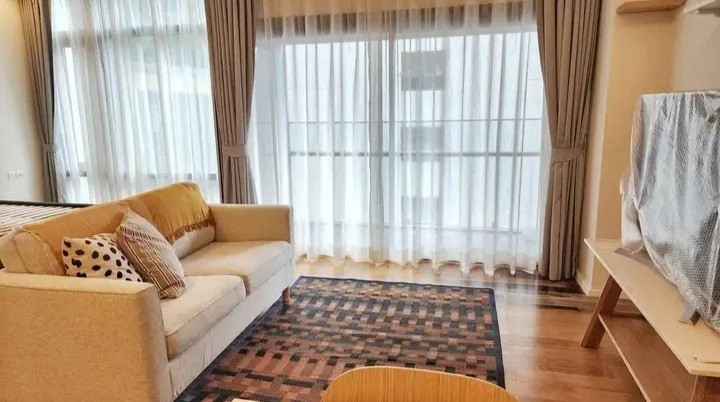 ขายคอนโดพระราม 9 เพชรบุรีตัดใหม่ RCA : S-CLPY106 ขาย คอนโด เซอร์เคิล ลิฟวิ่ง โปรโตไทป์ ชั้น6 วิวเมือง 46.98ตรม. 1นอน 1น้ำ 6.2 ล้าน 064-959-8900