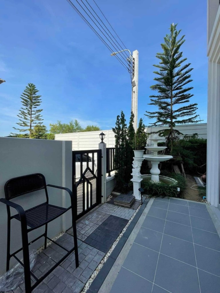 ขายบ้านนวมินทร์ รามอินทรา : S-GORW101 ขาย บ้านเดี่ยว แกรนด์ บริทาเนีย วงแหวน รามอินทรา 2ชั้น  ขนาด 52.2ตรว. พื้นที่ใช้สอย 180ตรม. 4นอน 3น้ำ 8.5 ล้าน 064-959-8900