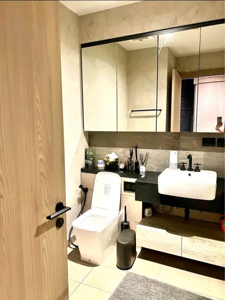 ขายคอนโดสุขุมวิท อโศก ทองหล่อ : S-TLAS105 ขาย คอนโด เดอะ ลอฟท์ อโศก ชั้น21 ทิศตะวันออก วิวเมือง 85.40ตรม. 2นอน 2น้ำ 19.5 ล้าน 064-959-8900