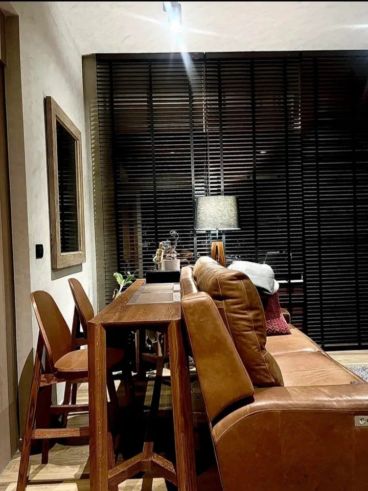 ขายคอนโดสุขุมวิท อโศก ทองหล่อ : S-TLAS105 ขาย คอนโด เดอะ ลอฟท์ อโศก ชั้น21 ทิศตะวันออก วิวเมือง 85.40ตรม. 2นอน 2น้ำ 19.5 ล้าน 064-959-8900