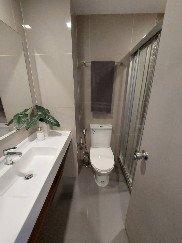 ขายคอนโดพระราม 9 เพชรบุรีตัดใหม่ RCA : IDEO RAMA9-ASOKE  คอนโดพร้อมอยู่ ครบทุกฟังก์ชั่น  450 ม. จาก MRT พระราม 9  เซ็นทรัลพระราม 9  เริ่ม 3.99 ลบ.*