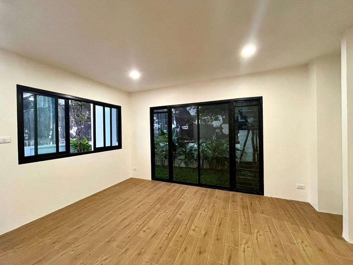 ขายบ้านภูเก็ต : บ้านหลังมุม โซนกะทู้ / Corner House  Kathu, Phuket