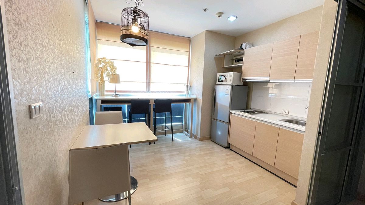 ให้เช่าคอนโดรัชดา ห้วยขวาง : ให้เช่า Rhythm Ratchada 46sqm
