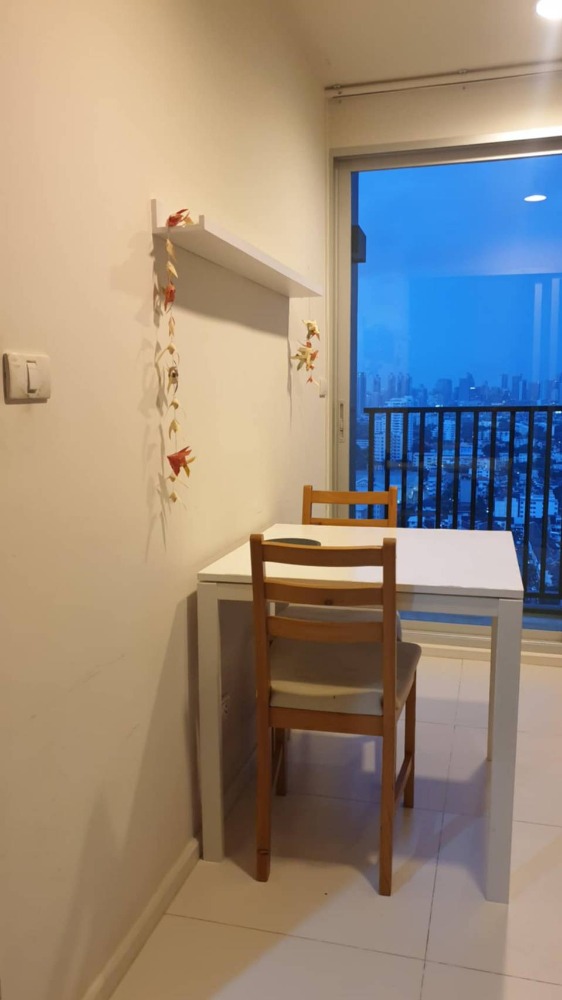 ขายคอนโดสาทร นราธิวาส : S-FCST113 ขาย คอนโด ฟิวส์ จันทน์ สาทร ชั้น26 วิวเมือง 33ตรม. 1นอน 1น้ำ 2.85 ล้าน 064-959-8900