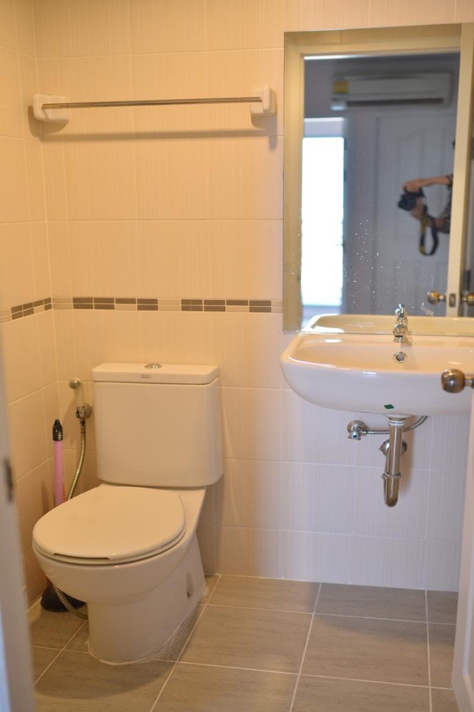 ขายคอนโดนวมินทร์ รามอินทรา : S-LIN141 ขาย คอนโด ลุมพินีวิลล์ รามอินทรา-หลักสี่ ชั้น12A วิวเมือง 31ตรม. 1นอน 1น้ำ 1.9 ล้าน 064-959-8900