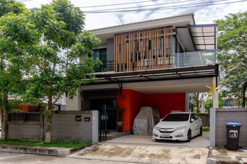 ขายบ้านเลียบทางด่วนรามอินทรา : S-MHAV101 ขาย บ้านเดี่ยว หมู่บ้านมายโฮม อเวนิว รามอินทรา-จตุโชติ 2ชั้น 51.8ตร.ว พื้นที่ใช้สอย 207ตร.ม 3นอน 3น้ำ  6.1 ล้าน 064-959-8900