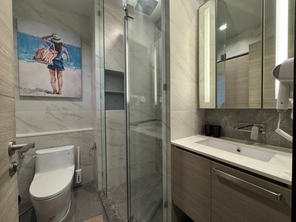 For RentCondoLadprao, Central Ladprao : 2 bedrooms, high floor, fully furnished, ready to move in