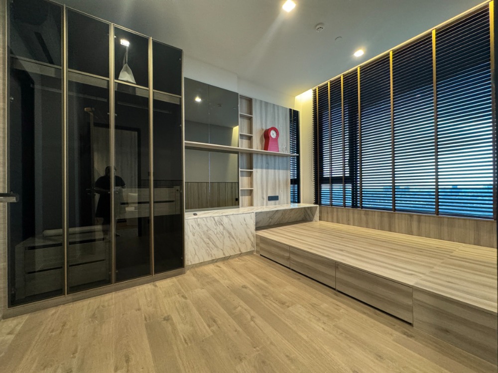 For RentCondoLadprao, Central Ladprao : 2 bedrooms, high floor, fully furnished, ready to move in