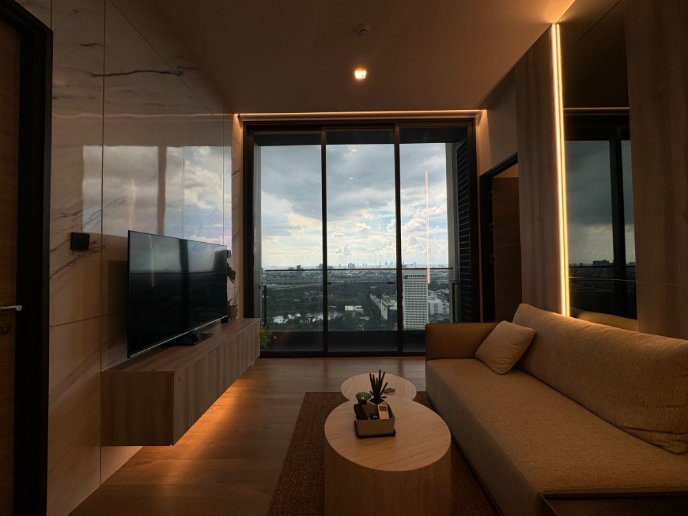 For RentCondoLadprao, Central Ladprao : 2 bedrooms, high floor, fully furnished, ready to move in