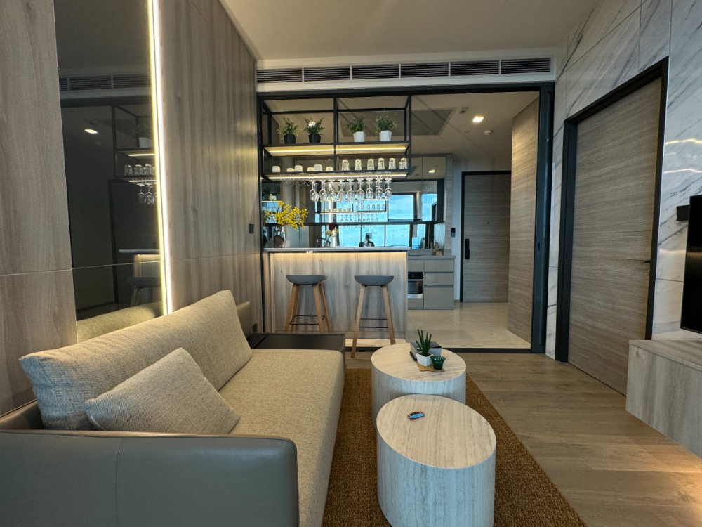 For RentCondoLadprao, Central Ladprao : 2 bedrooms, high floor, fully furnished, ready to move in