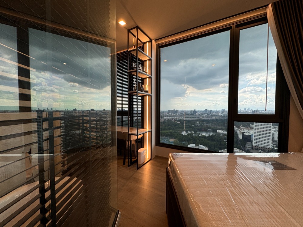 For RentCondoLadprao, Central Ladprao : 2 bedrooms, high floor, fully furnished, ready to move in