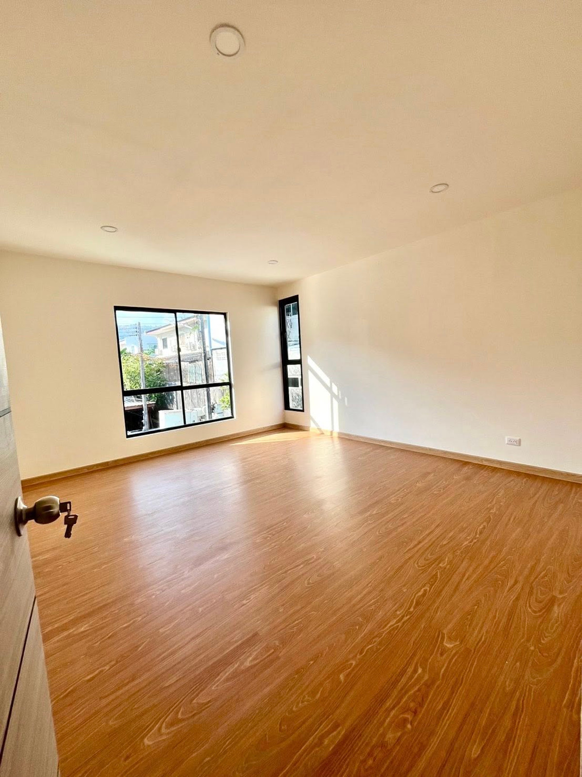 ขายบ้านภูเก็ต : บ้านหลังมุม โซนกะทู้ / Corner House  Kathu, Phuket