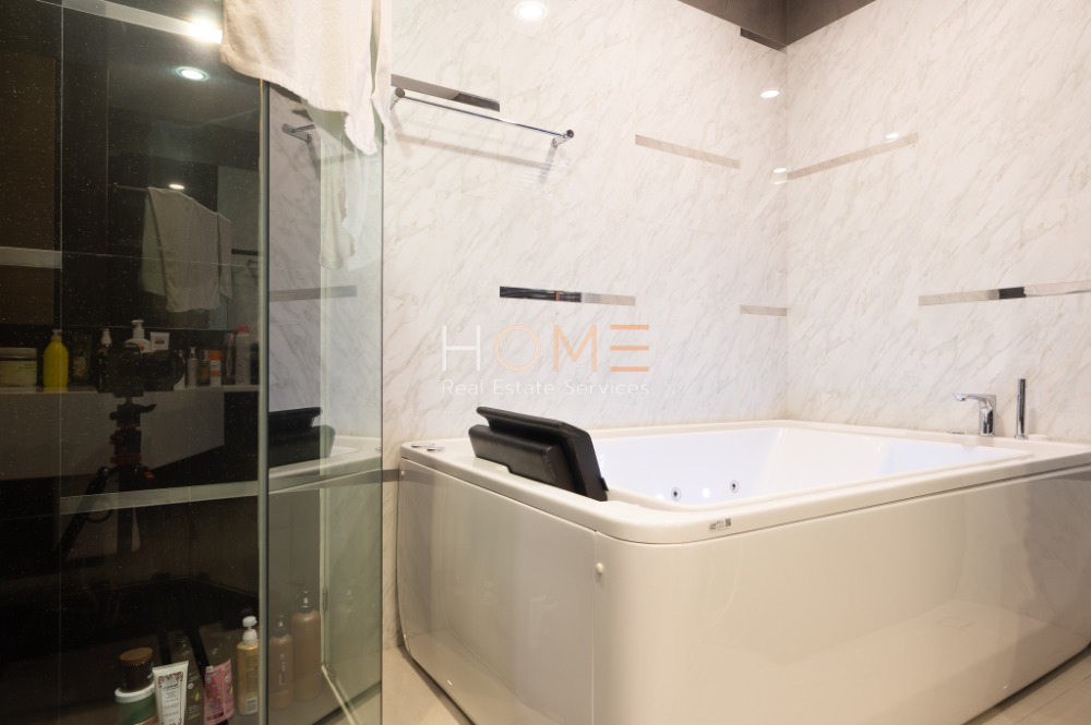 ขายบ้านลาดพร้าว เซ็นทรัลลาดพร้าว : เดอะ แกลเลอรี่ เฮ้าส์ แพทเทิร์น / 3 ห้องนอน (ขาย), The Gallery House Pattern / 3 Bedrooms (FOR SALE) TPM136