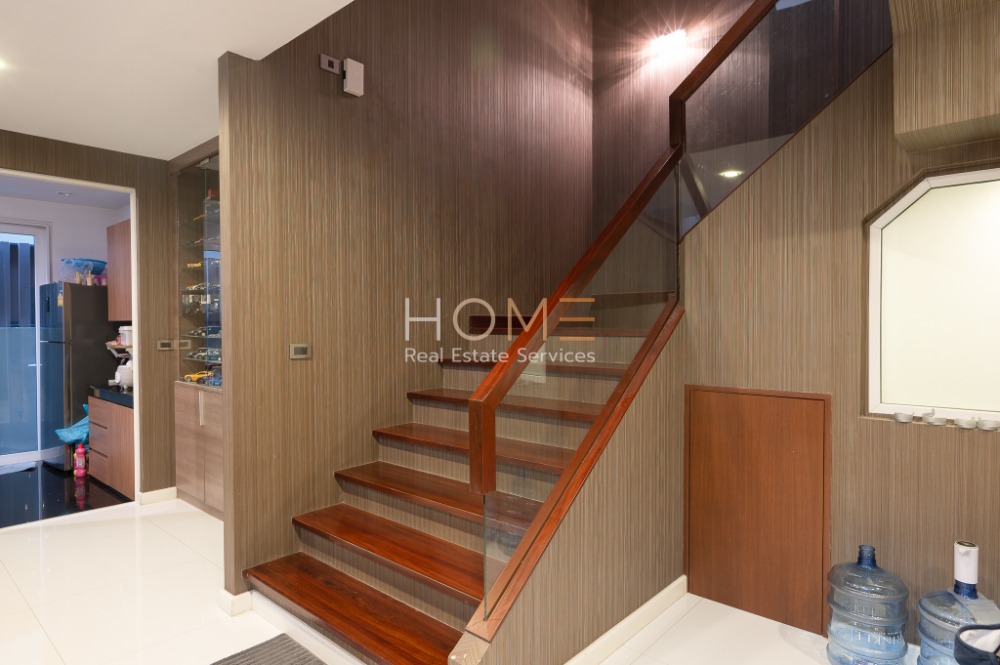 ขายบ้านลาดพร้าว เซ็นทรัลลาดพร้าว : เดอะ แกลเลอรี่ เฮ้าส์ แพทเทิร์น / 5 ห้องนอน (ขาย), The Gallery House Pattern / 5 Bedrooms (FOR SALE) TPM137