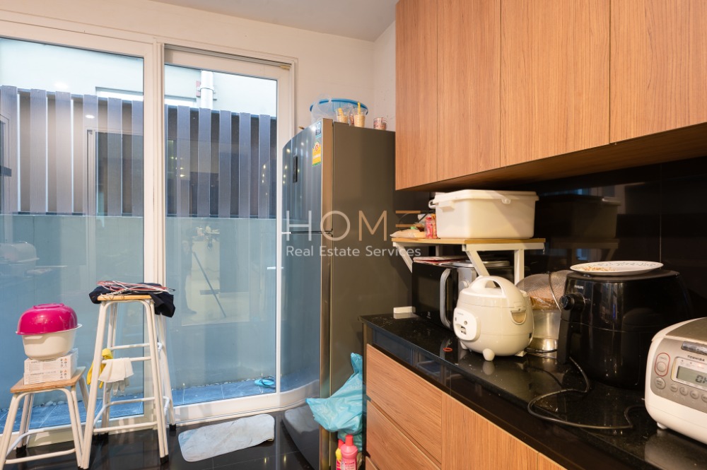 ขายบ้านลาดพร้าว เซ็นทรัลลาดพร้าว : เดอะ แกลเลอรี่ เฮ้าส์ แพทเทิร์น / 5 ห้องนอน (ขาย), The Gallery House Pattern / 5 Bedrooms (FOR SALE) TPM137