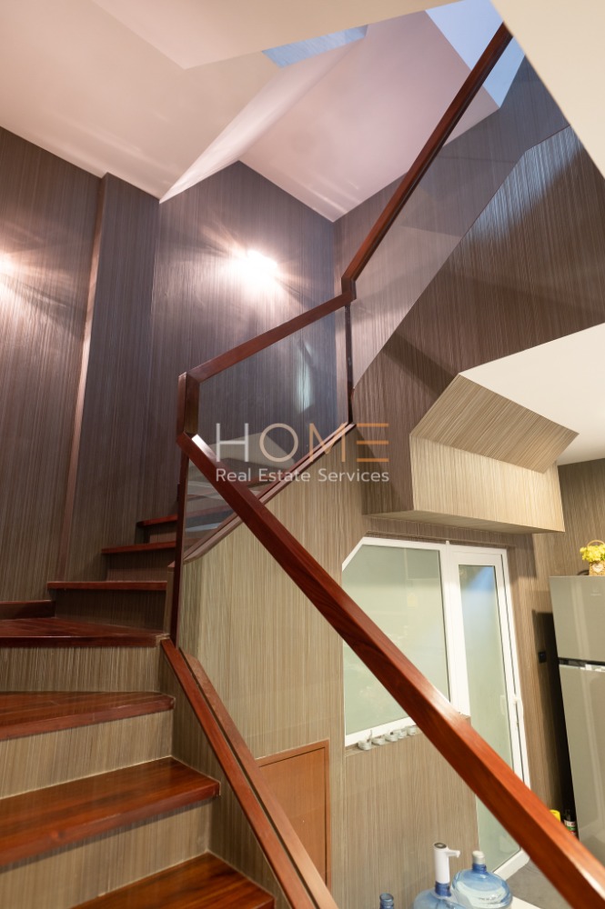 ขายบ้านลาดพร้าว เซ็นทรัลลาดพร้าว : เดอะ แกลเลอรี่ เฮ้าส์ แพทเทิร์น / 5 ห้องนอน (ขาย), The Gallery House Pattern / 5 Bedrooms (FOR SALE) TPM137