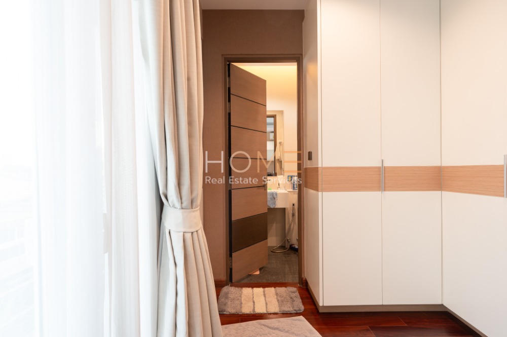 ขายบ้านลาดพร้าว เซ็นทรัลลาดพร้าว : เดอะ แกลเลอรี่ เฮ้าส์ แพทเทิร์น / 5 ห้องนอน (ขาย), The Gallery House Pattern / 5 Bedrooms (FOR SALE) TPM137