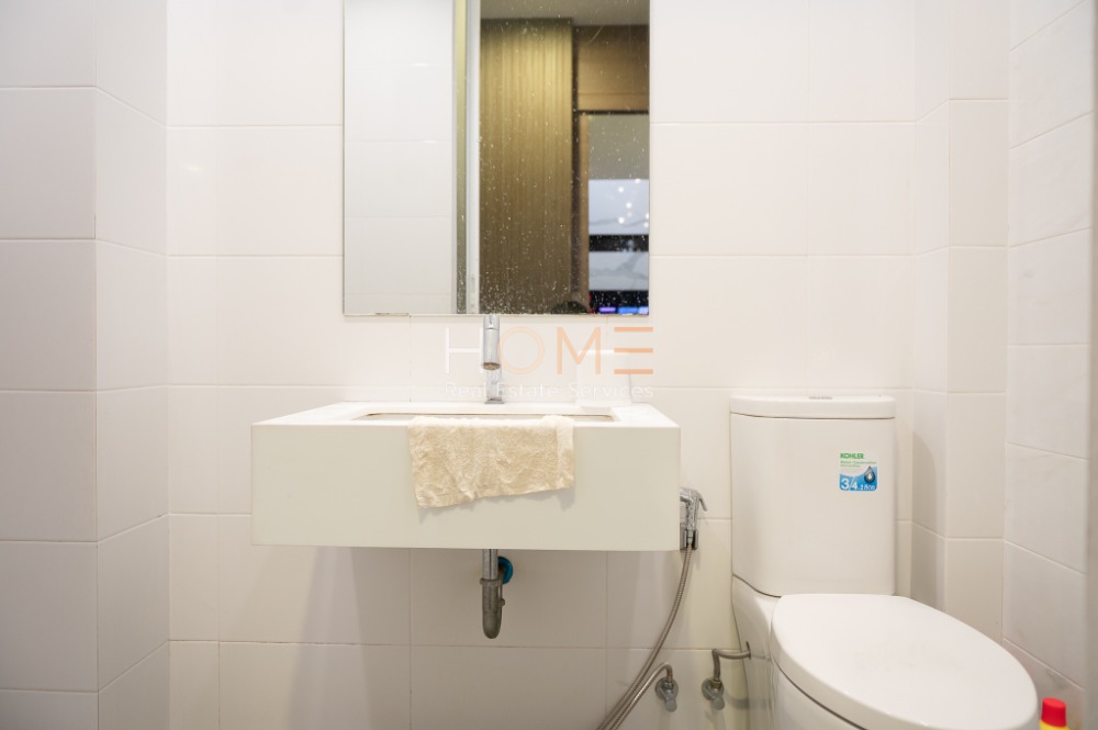 ขายบ้านลาดพร้าว เซ็นทรัลลาดพร้าว : เดอะ แกลเลอรี่ เฮ้าส์ แพทเทิร์น / 5 ห้องนอน (ขาย), The Gallery House Pattern / 5 Bedrooms (FOR SALE) TPM137