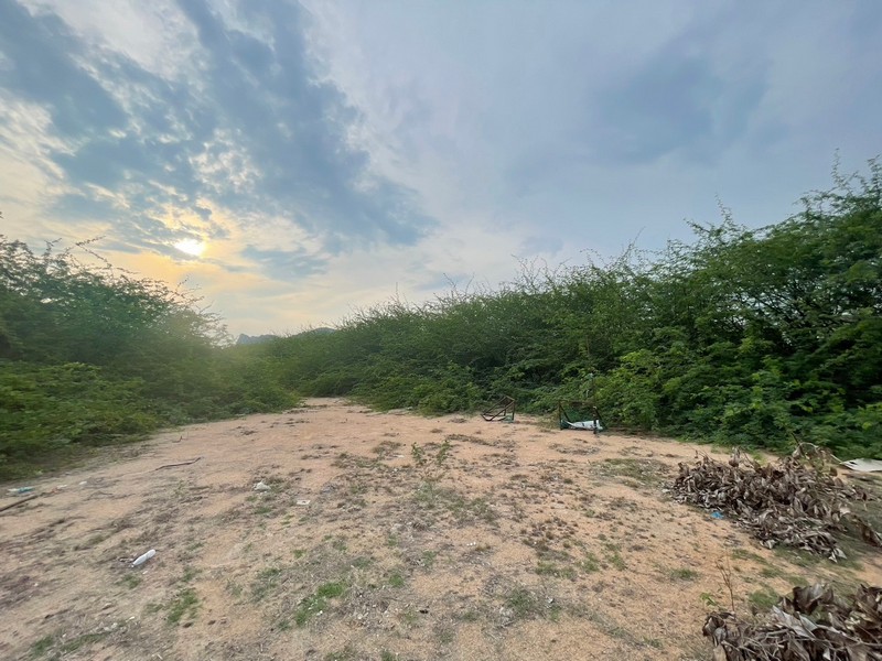 For SaleLandCha-am Phetchaburi : Land for sale 10-0-90 rai, land next to Soi Chokbunmee Road, Khlong Thian Road, Cha-am, Phetchaburi, rectangular plot