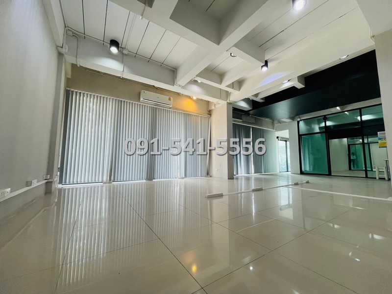 ขายอาคารพาณิชย์เลียบทางด่วนรามอินทรา : ขาย เซ้ง อาคารพาณิชย์ รามคำแหง 21 ใกล้จุดขึ้นลงทางด่วน ตึกแถว 3 ชั้น 4 คูหา พื้นที่ 154 ตรว