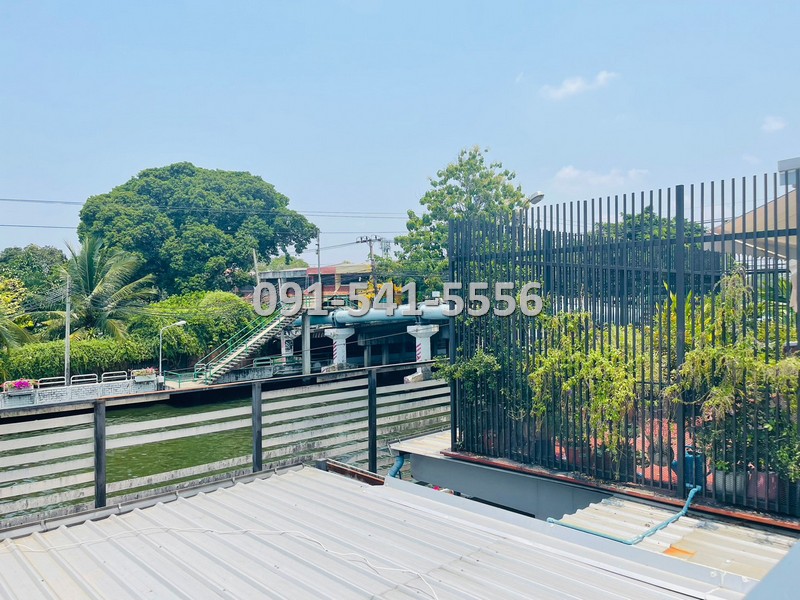 ขายอาคารพาณิชย์เลียบทางด่วนรามอินทรา : ขาย เซ้ง อาคารพาณิชย์ รามคำแหง 21 ใกล้จุดขึ้นลงทางด่วน ตึกแถว 3 ชั้น 4 คูหา พื้นที่ 154 ตรว