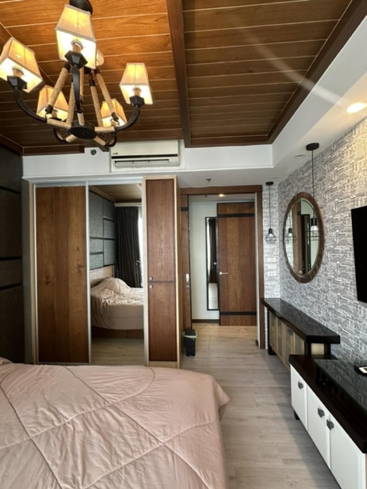 ขายคอนโดสุขุมวิท อโศก ทองหล่อ : S-TLE111 ขาย คอนโด เดอะ ลอฟท์ เอกมัย ชั้น17  วิวทิศตะวันออก 47.5ตร.ม. 1นอน 1น้ำ 8.9 ล้าน  064-959-8900