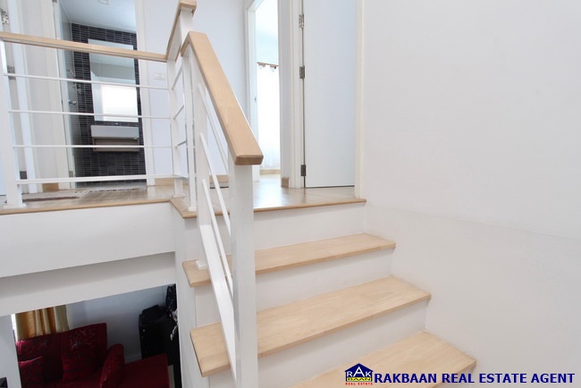 ขายทาวน์โฮมปทุมธานี รังสิต ธรรมศาสตร์ : ขายพฤกษาวิลล์ 111 รังสิต - เวิร์คพอยท์ หลังมุม (ราคาพิเศษต่ำกว่าทุน) 24.5 ตร.ว. 4 นอน ต่อเติมครัว พร้อมอยู่ ของแถมเพียบ