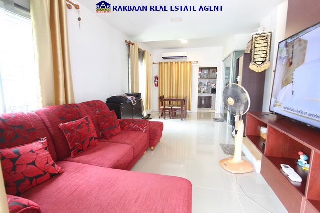 ขายทาวน์โฮมปทุมธานี รังสิต ธรรมศาสตร์ : ขายพฤกษาวิลล์ 111 รังสิต - เวิร์คพอยท์ หลังมุม (ราคาพิเศษต่ำกว่าทุน) 24.5 ตร.ว. 4 นอน ต่อเติมครัว พร้อมอยู่ ของแถมเพียบ