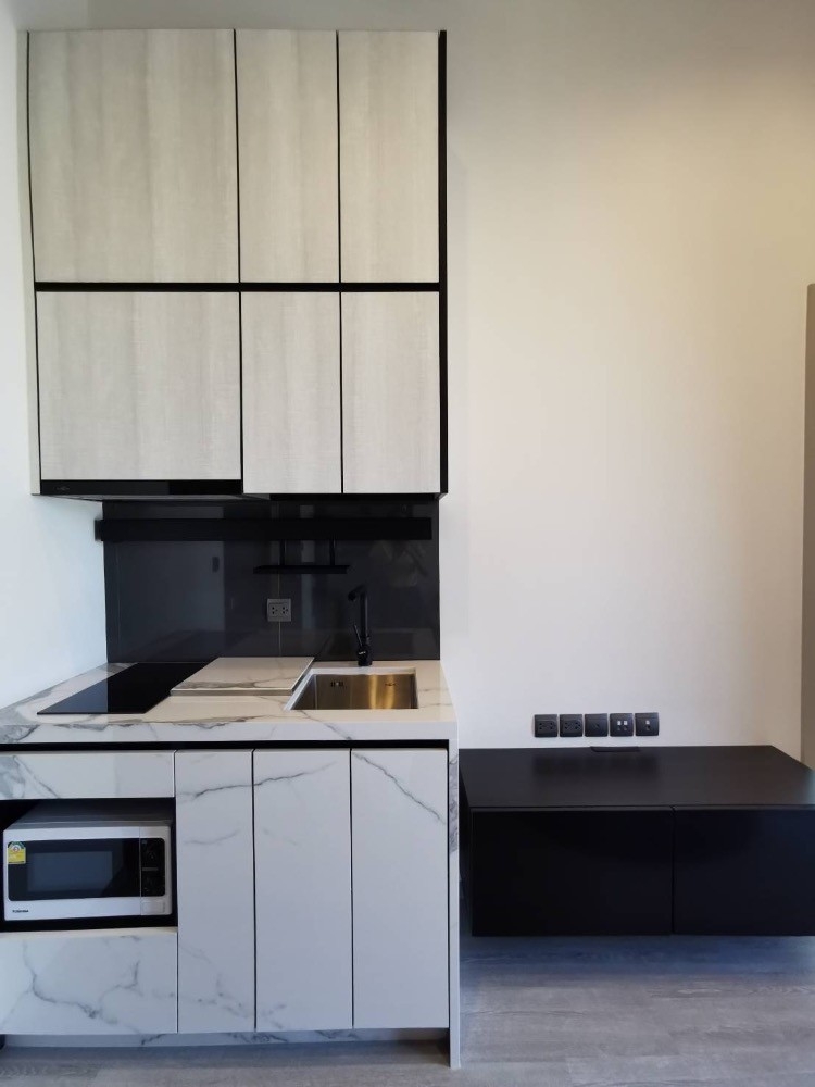 ขายคอนโดอ่อนนุช อุดมสุข : S-TLU125 ขาย คอนโด เดอะ ไลน์ สุขุมวิท 101 ชั้น17  วิวโล่ง 27ตร.ม. 1นอน 1น้ำ  3.59 ล้าน 064-959-8900