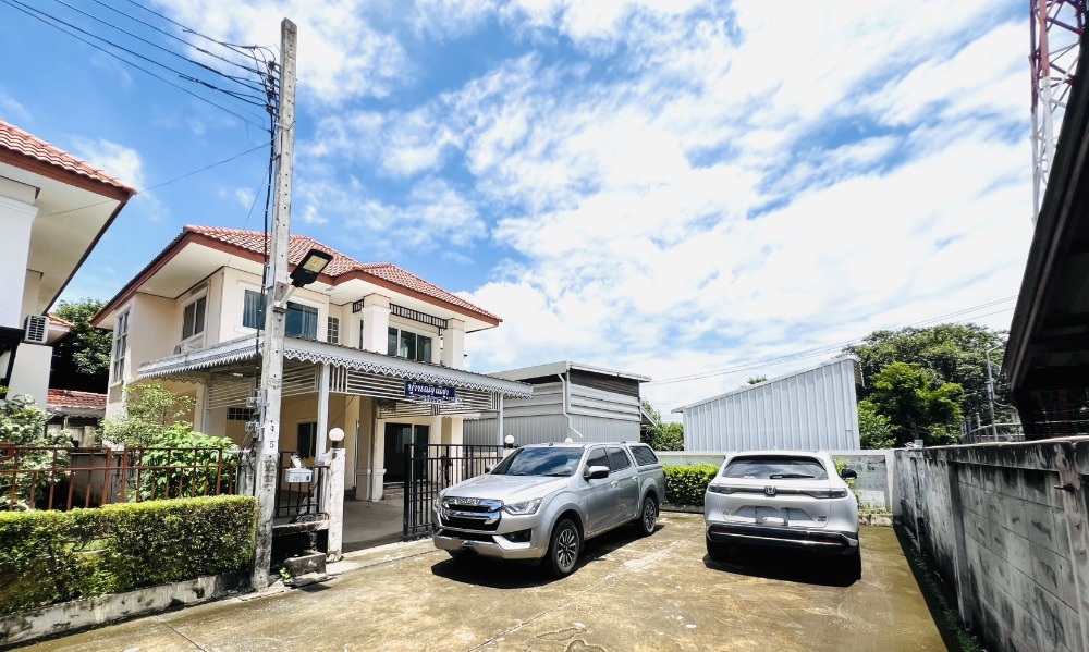 ขายบ้านมีนบุรี-ร่มเกล้า : ขาย บ้านคริสตัล ฉลองกรุง หนองจอก บ้านหลังมุม