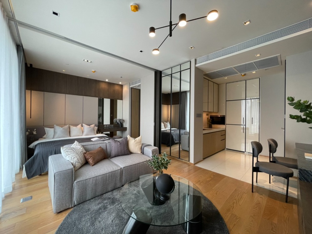 ให้เช่าคอนโดสุขุมวิท อโศก ทองหล่อ : BEATNIQ Sukhumvit 32 - Cozy 1 Bed Condo for Rent!