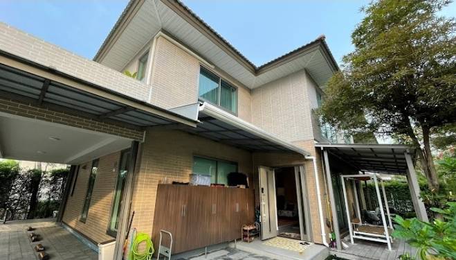 ขายบ้านนวมินทร์ รามอินทรา : S-HSKR101 ขาย บ้านเดี่ยว หมู่บ้านไซมิสคิน รามอินทรา 64 2ชั้น 95.6ตร.ว พื้นที่ใช้สอย 334ตร.ม 4นอน 5น้ำ 18.5 ล้าน 064-959-8900