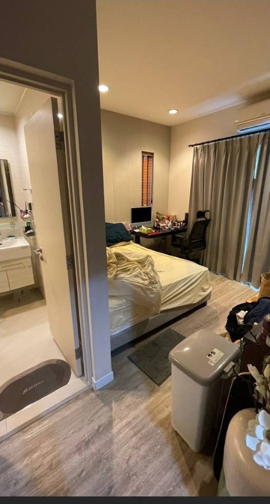 ขายบ้านนวมินทร์ รามอินทรา : S-HSKR101 ขาย บ้านเดี่ยว หมู่บ้านไซมิสคิน รามอินทรา 64 2ชั้น 95.6ตร.ว พื้นที่ใช้สอย 334ตร.ม 4นอน 5น้ำ 18.5 ล้าน 064-959-8900