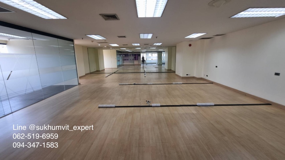 For RentOfficeSukhumvit, Asoke, Thonglor : Office for rent, Asoke