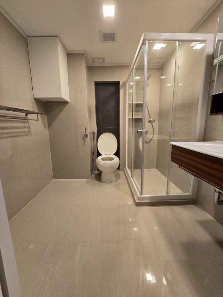 For SaleCondoRama3 (Riverside),Satupadit : S-LPNR104 Condo for sale, Lumpini Place Narathiwat-Chao Phraya, 11th floor, Chao Phraya River view, 135 sq m., 3 bedrooms, 2 bathrooms, 14.5 million, 064-959-8900